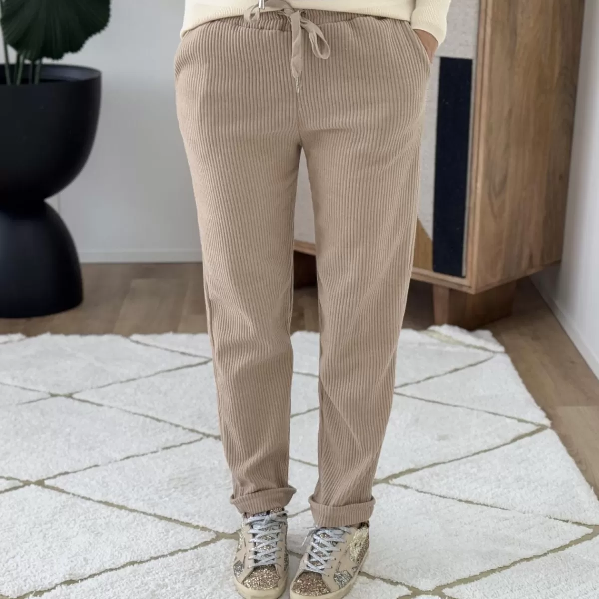 Pantalon denis beige (du 34 au 40)<Le Dressing de Sarah D Discount